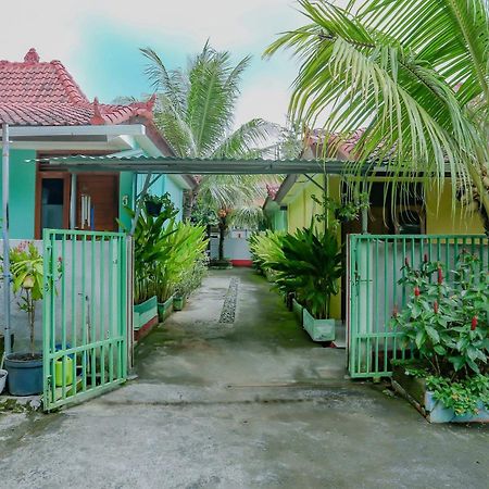 OYO 90301 Hidden Village Uluwatu Jimbaran Buitenkant foto